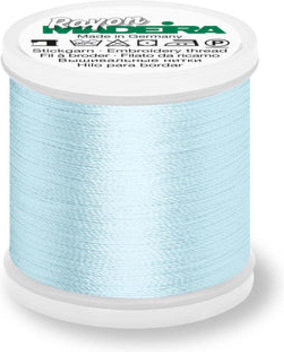 Madeira Rayon 40 1000m - 1074