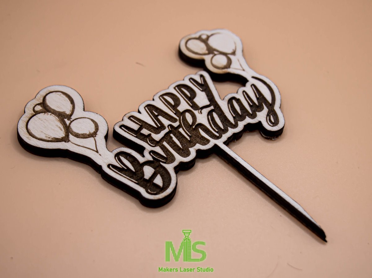 Taart Decoratie met balloon/ gefeliciteerd taarttopper/ Taarttopper Verjaardag / sinterklaas /Happy Birthday Decoratie /Taart Topper Feestje/ Traktatie /Cake Topper/ gepersonaliseerde taart topper/ houten taart topper/ Happy Birthday met balloon