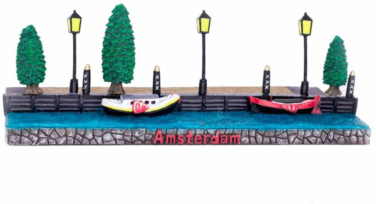 Base ment - voor 4 Amsterdamse huisjes