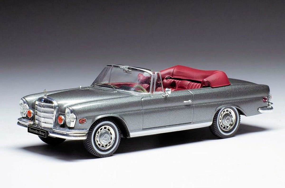 Mercedes-Benz 280 SE Hochkühler 1969 - 1:43 - IXO Models
