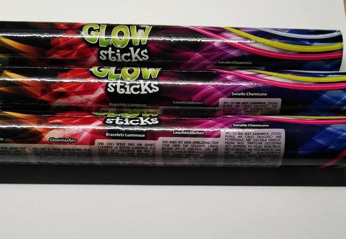45 stuks glow/ gloeistaafjes/ Bracelets lumineux  in de dark sticks diverse kleuren