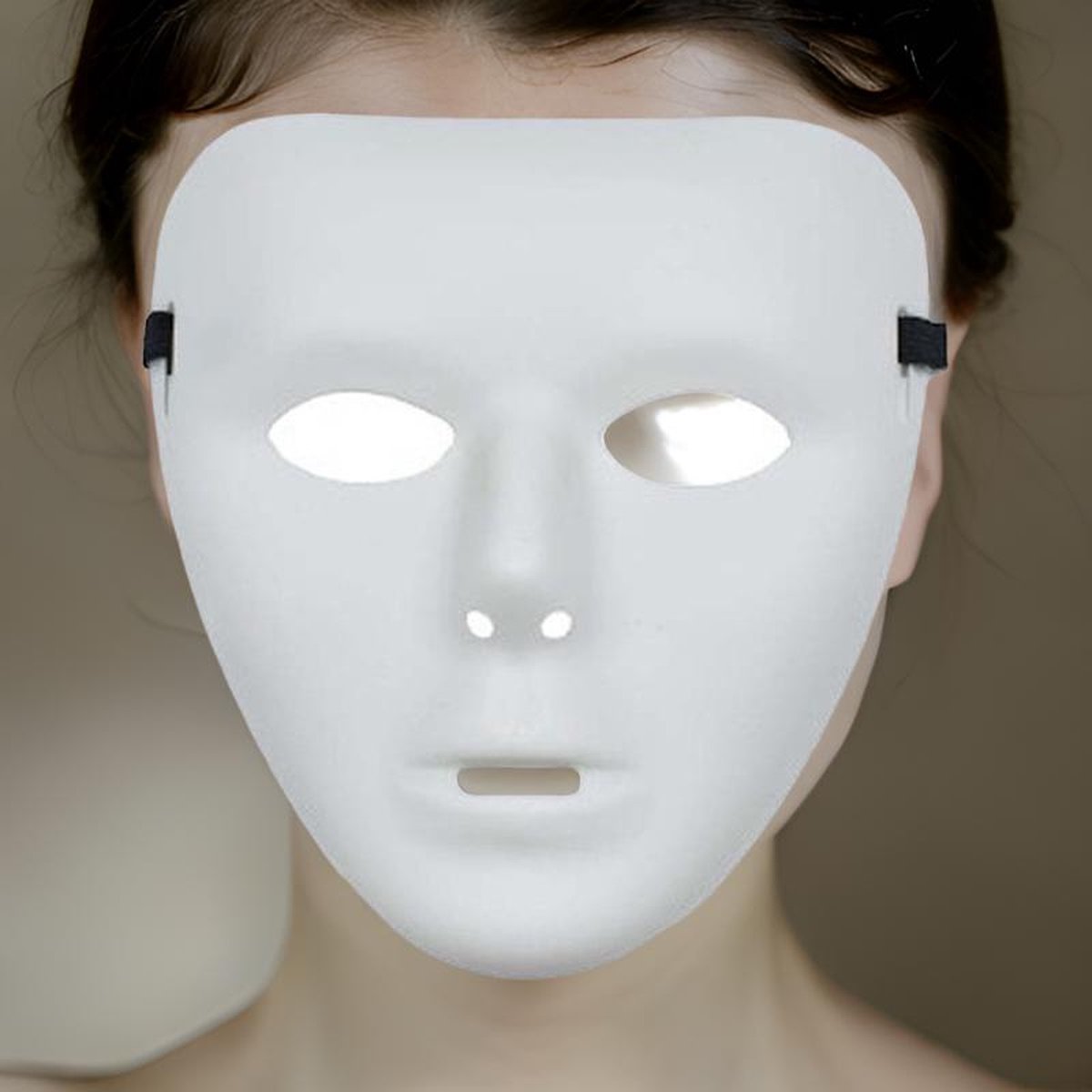 Face Mask – Anonymous Masker – Wit – Anonymous face mask – Wit – verkleden en festivals – Hacker thema – diverse gelegenheden – Comfortabel en duurzaam – Stijlvol masker