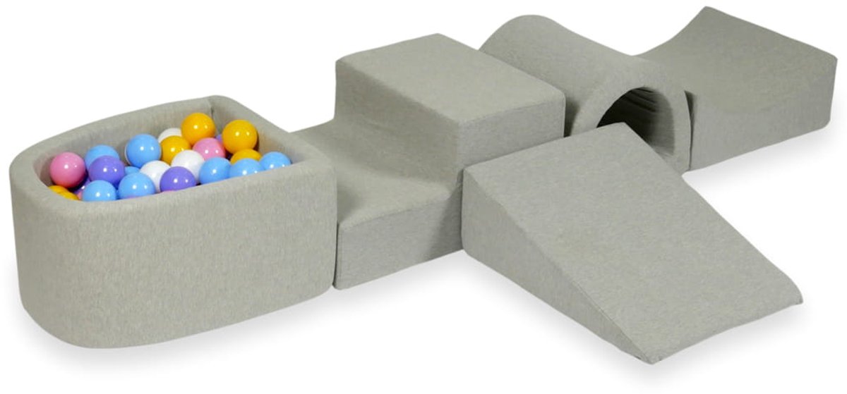 Foam speelset met brug en met microballenbad