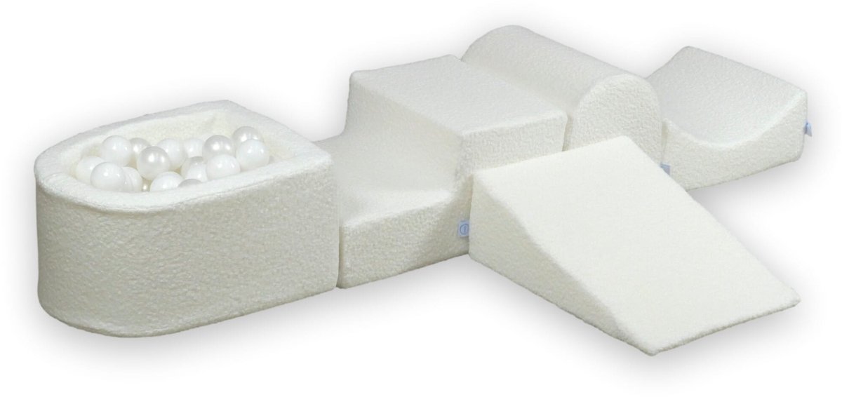 Foam speelset met heuvel en met microballenbad