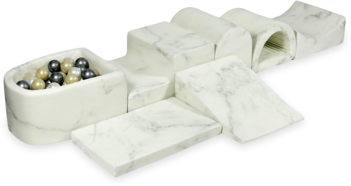 Grootste schuimspeelset met microballenbad