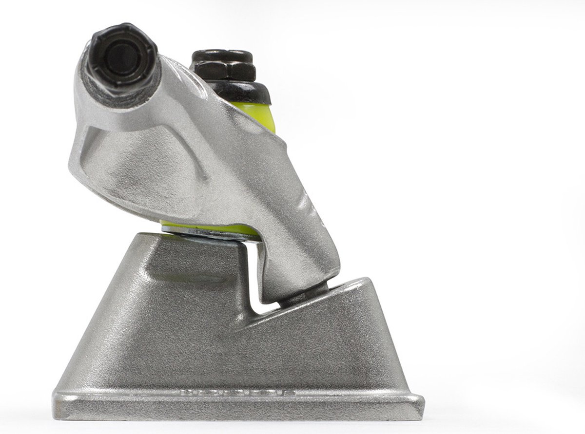 2   Surf Skate Trucks Raw