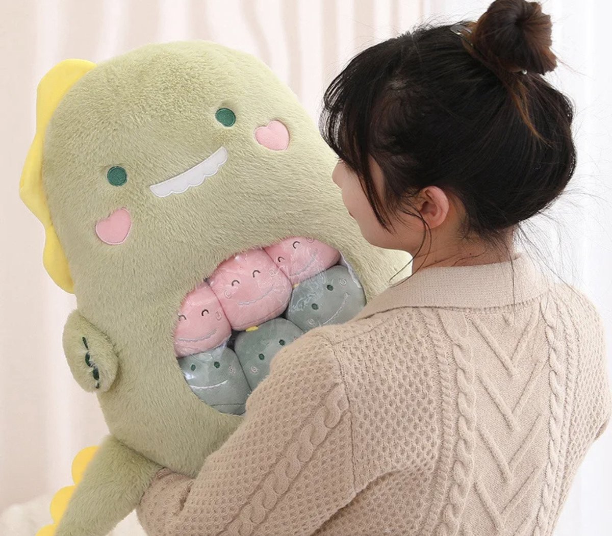 Dino Knuffel 50 cm - 6 Kleine Dinosaurussen - Pluche Kussen - Kawaii - Knuffeldier - Knuffelvriend - Kinderspeelgoed - Schattige Dierenknuffel - Slaapknuffel - Verjaardagscadeau Kind - Dinosaurus - Kerstcadeau - Sinterklaas Cadeautjes