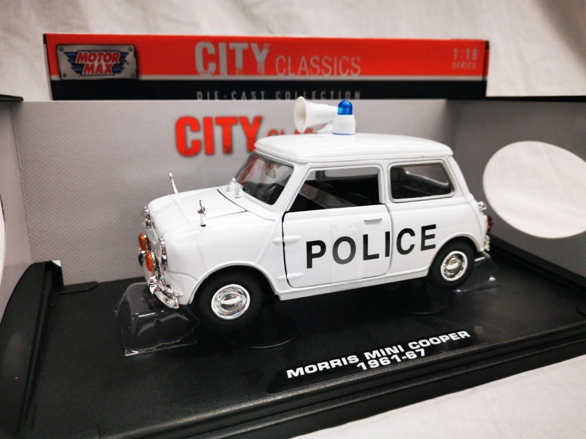 Morris Mini Cooper Police 1961-1967 - 1:18 - Motor Max