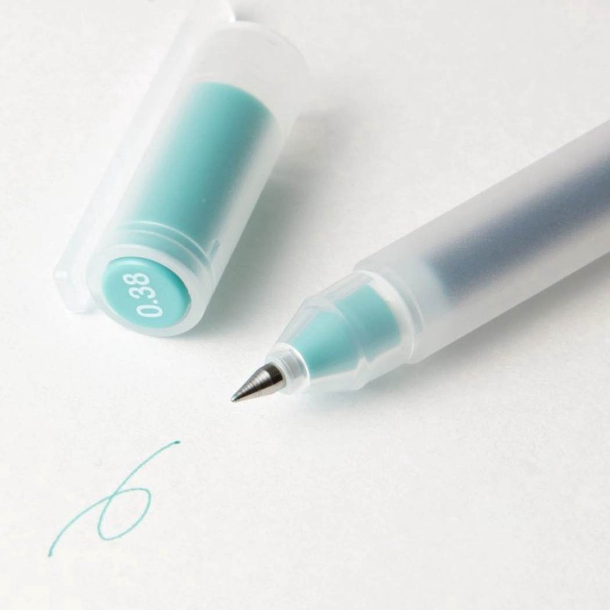Muji Gel Pen - Kleur Inkt Groen - 0.38mm + 1 Reserve Vulling - Refill