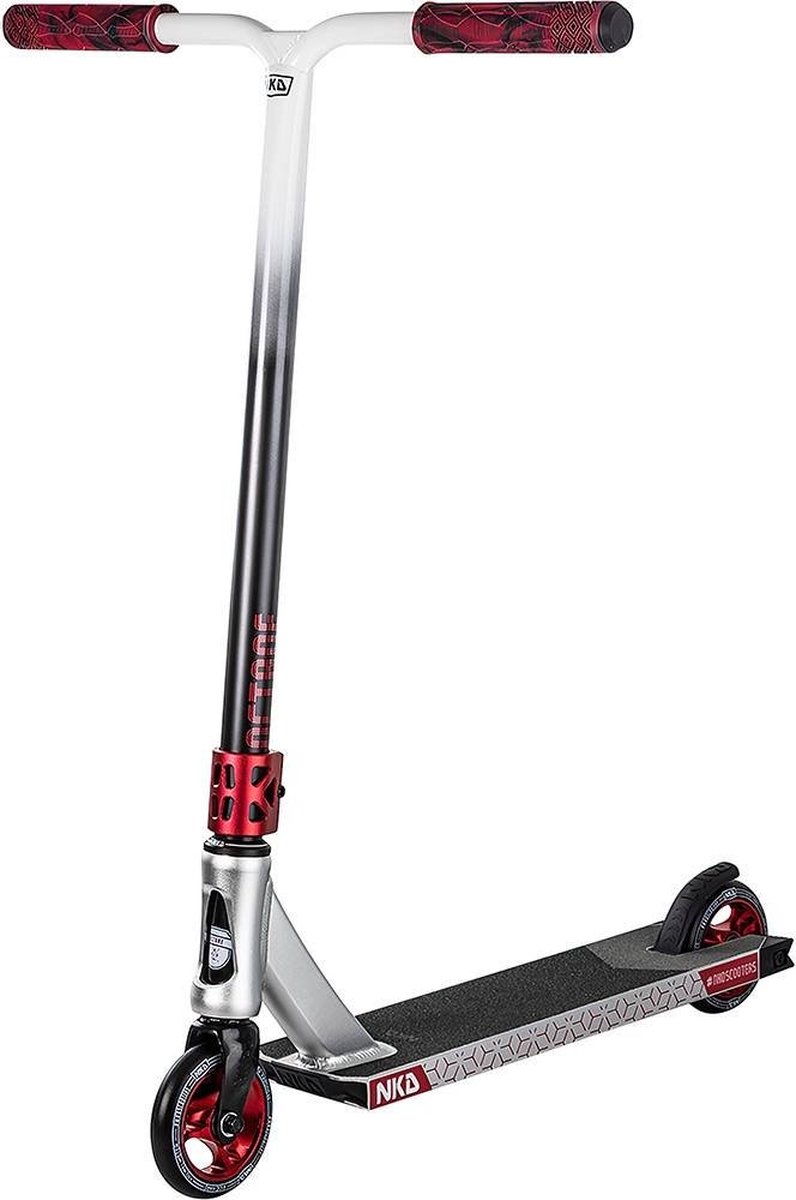 NKD Octane Stuntstep Red met T-bar