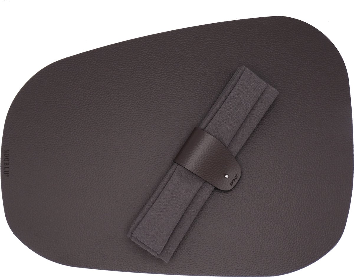 PEBL 4 persoons Dinner set - Chocolate brown