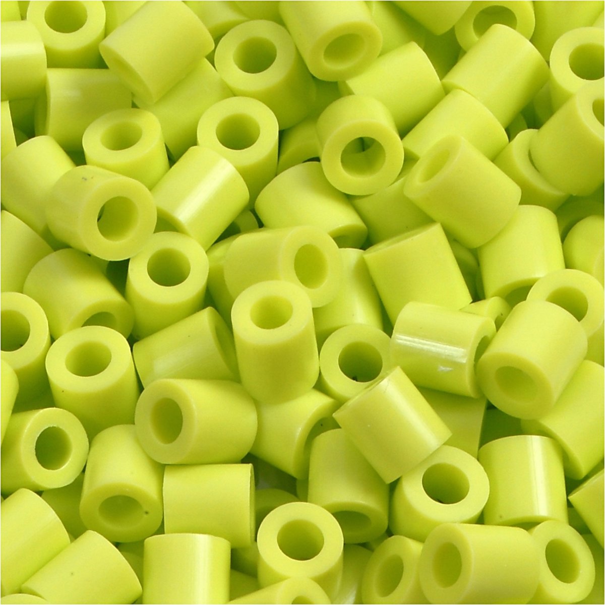 Strijkkralen, afm 5x5 mm, gatgrootte 2,5 mm, lime green (9), medium, 6000stuks
