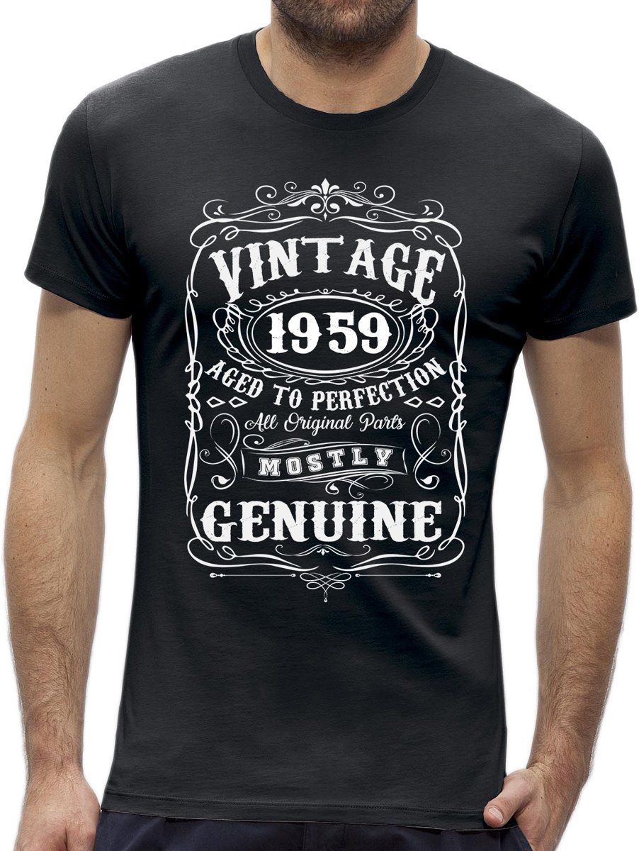 Perfection 60 jaar verjaardag t-shirt / kado tip / Heren maat M / cadeau / leeftijd
