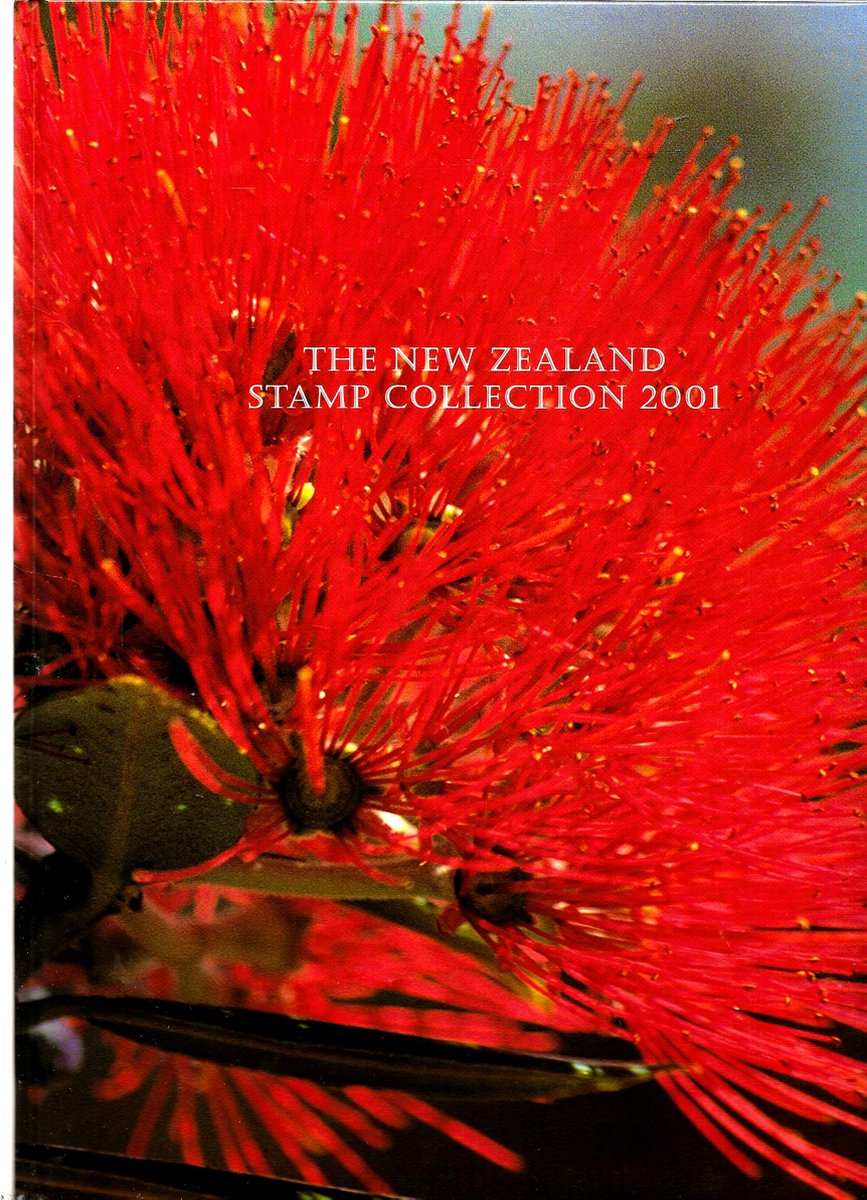FOTOBOEK MET POSTZEGELS NEW ZEALAND 2001