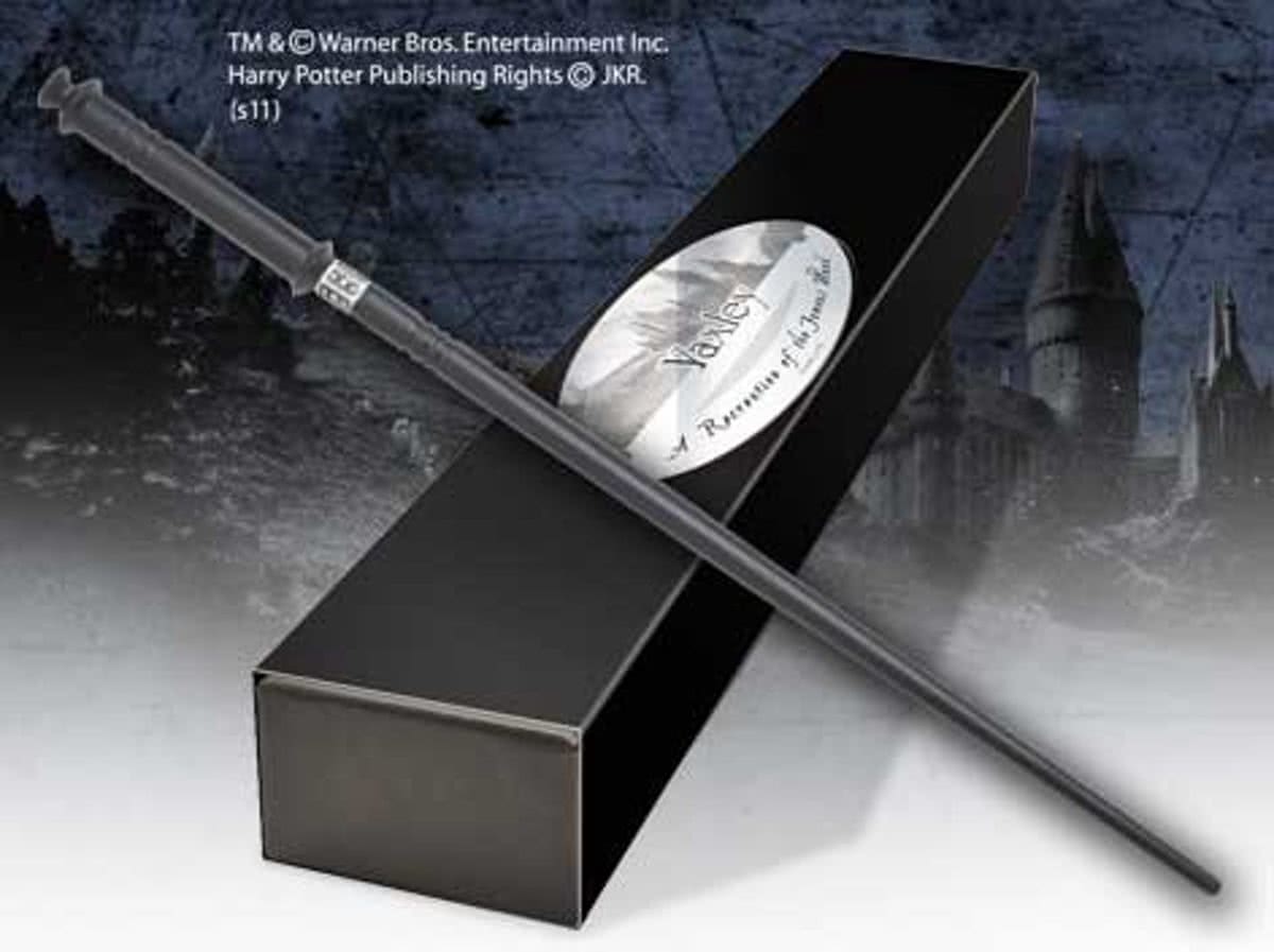 Yaxley Character toverstaf