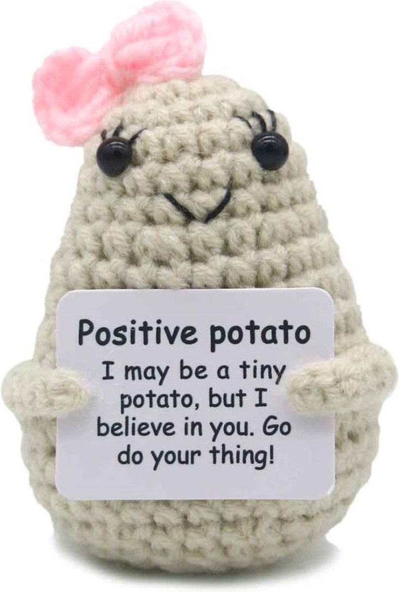Positive Potato - Positieve Vriendjes - Positieve Aardappel - Strik - Kerstadeau - Geschenk - Beige - gehaakt poppetje - feestdagen