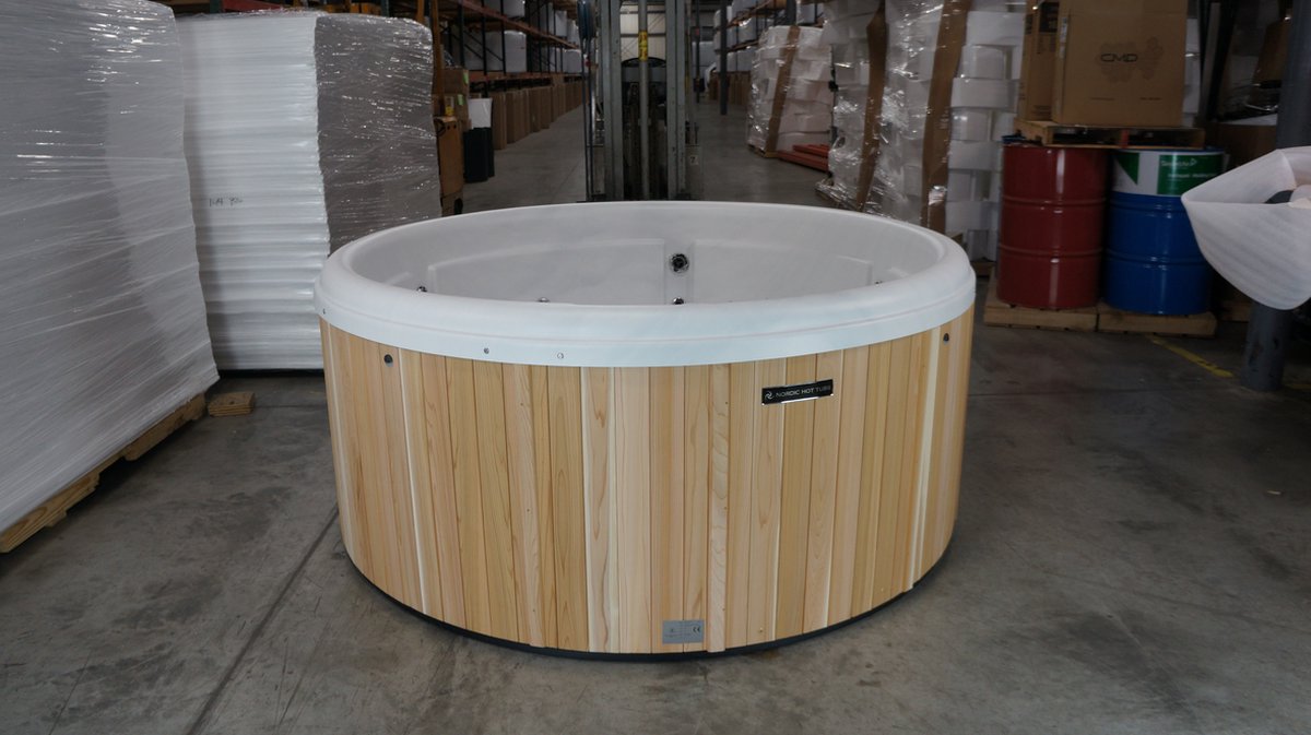 Nordic Hot tub Impulse DP - Elektrisch - Topkwaliteit isolatie - Made in USA - Op voorraad snel leverbaar - Compleet met Pure UV-C + Ozone systeem en Mood lightening pakket