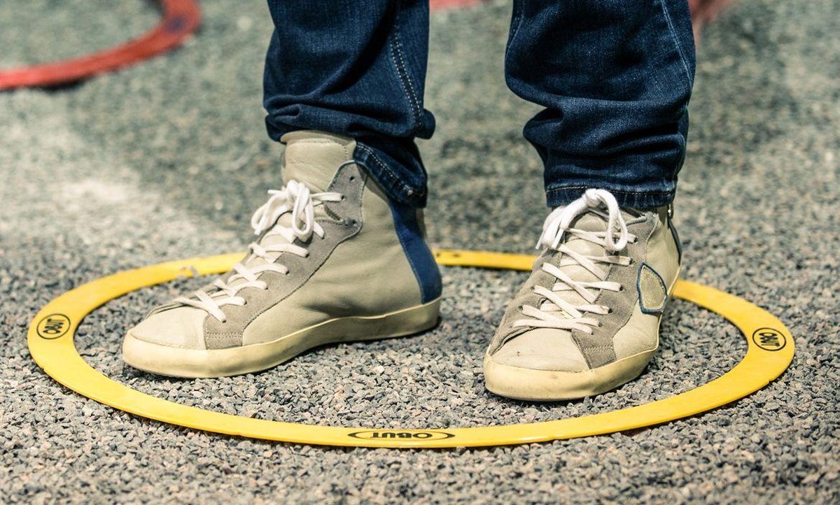   kunststof werpcirkel geel