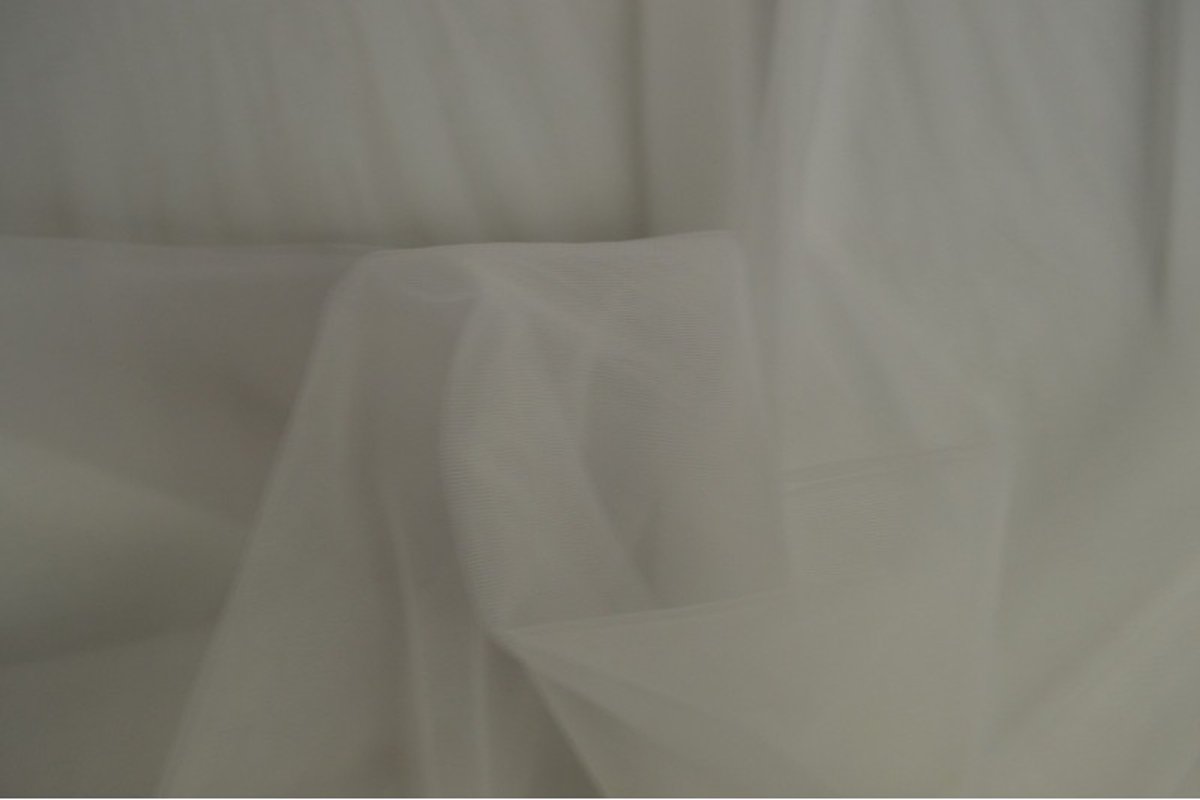 Bruidstule - Zilvergrijs - 1 meter - Per meter - 150cm breed