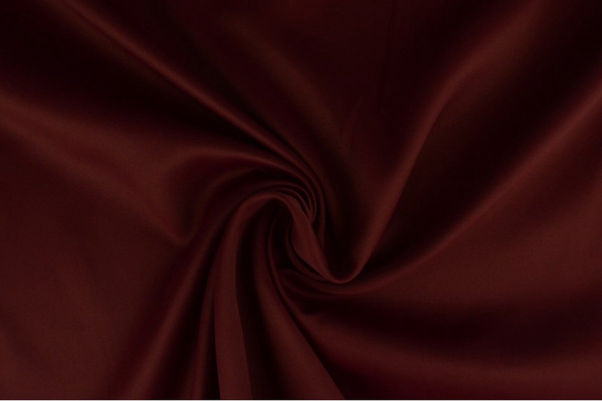 Verduisterende stof - Bordeaux rood - 1 meter - Per meter - 150cm breed