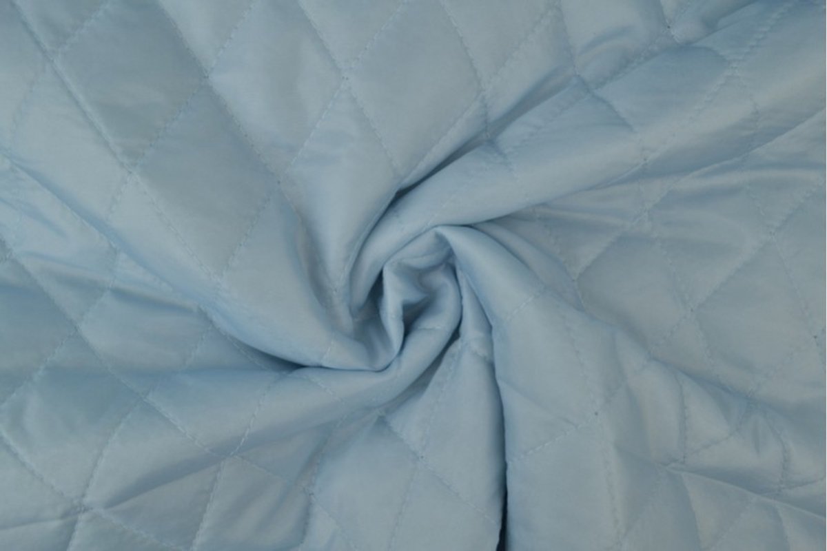 10 meter gewatteerde voeringstof - Baby blauw - 150cm breed