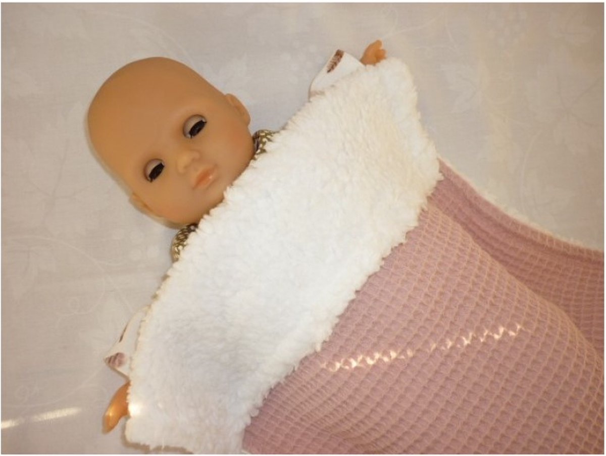   Poppenbeddengoed Poppendeken Roze