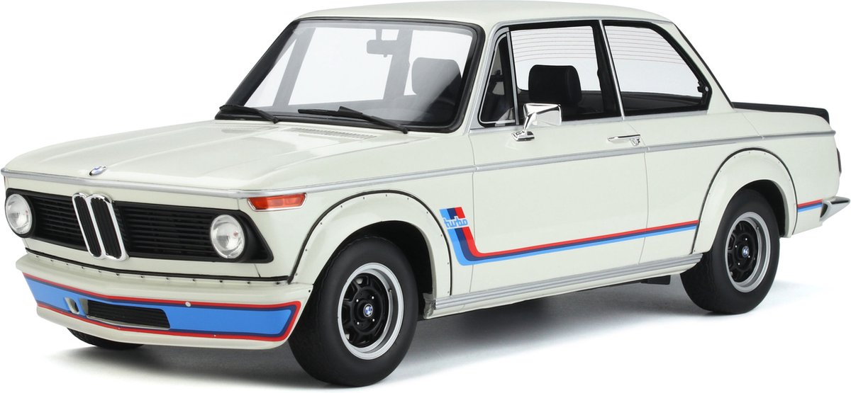 BMW 2002 Turbo 1974 (Chamonix White) 1:12 OttoMobile G077