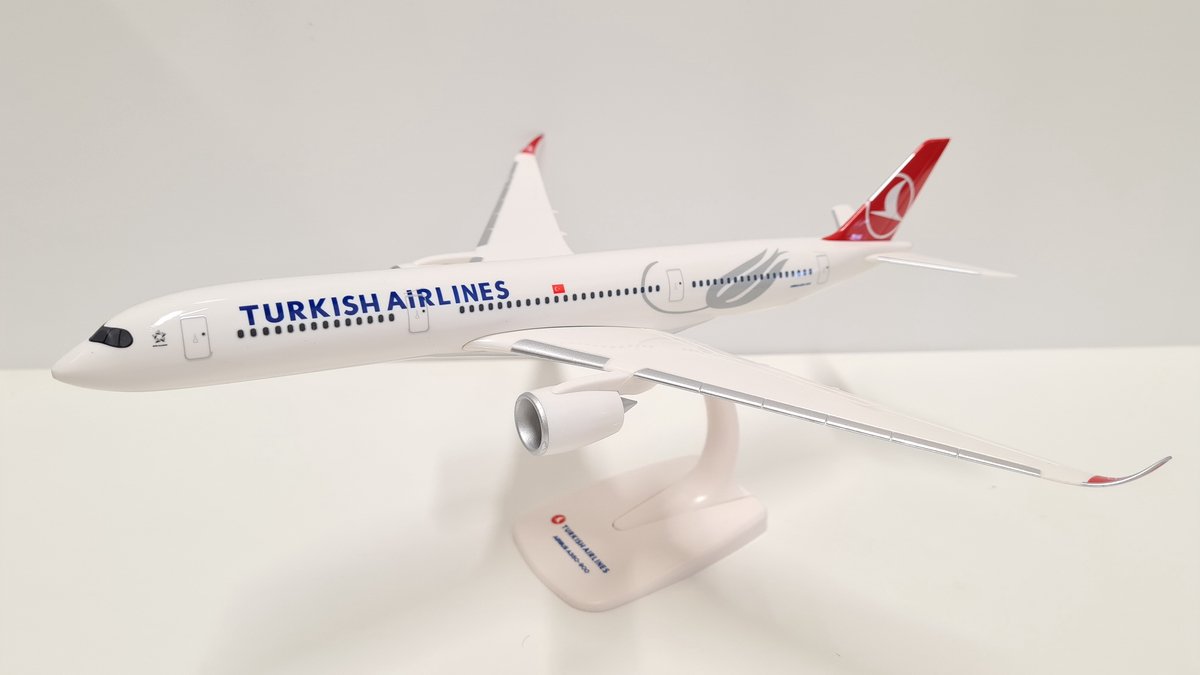 Schaalmodel vliegtuig Turkish Airlines Airbus A350-900 schaal 1:200 lengte 33,40cm