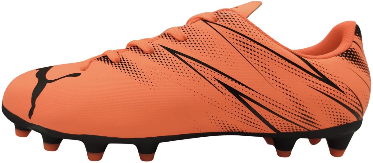 Puma voetbalschoenen junior Attacanto FG/AG rood/zwart maat J13.