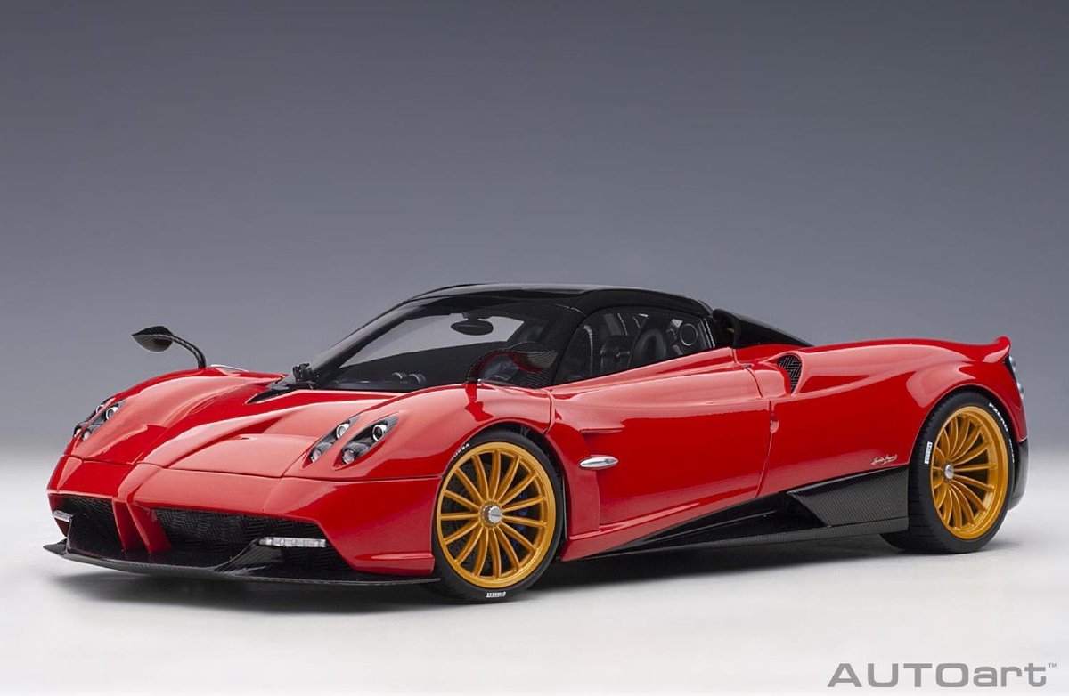 Pagani Huayra Roadster 2018 Monza Red