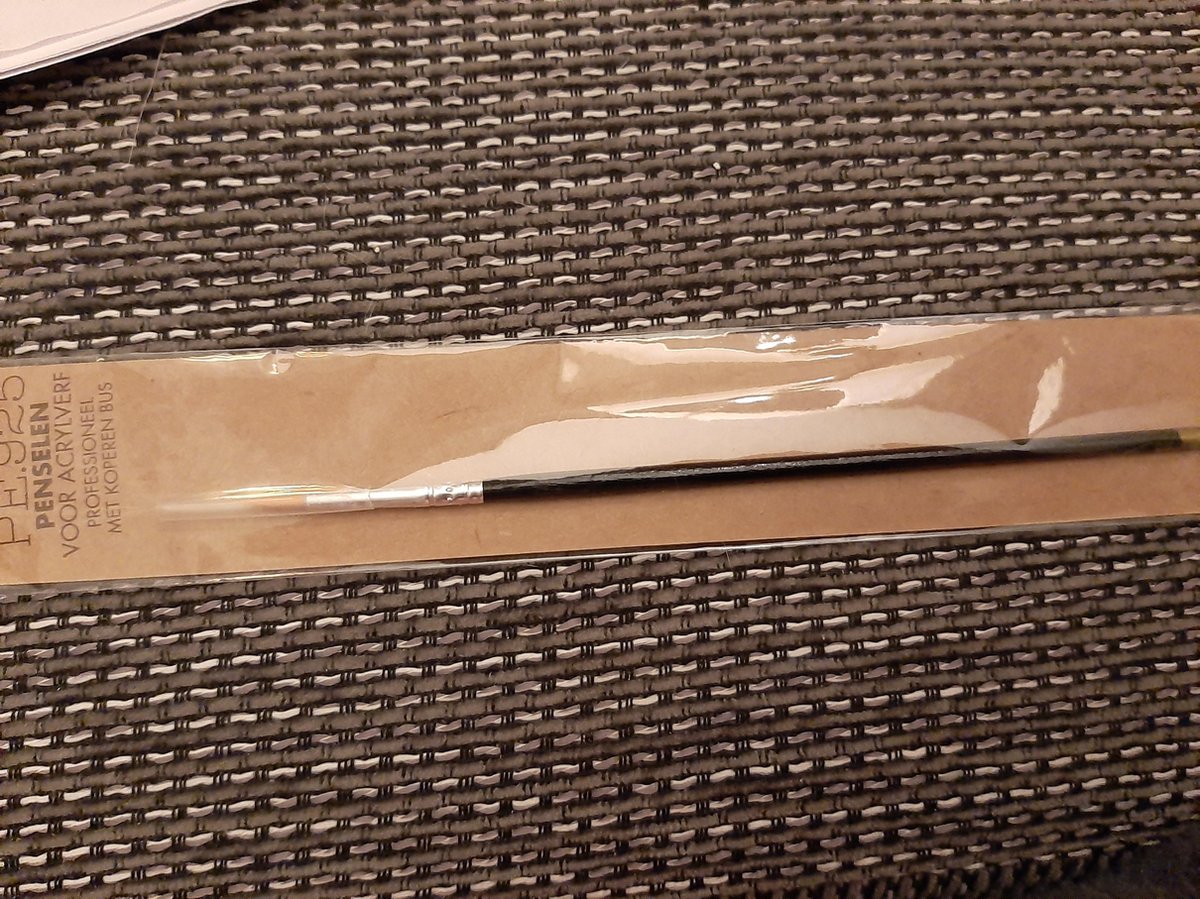   voor acrylverf  met koperen bus en dop