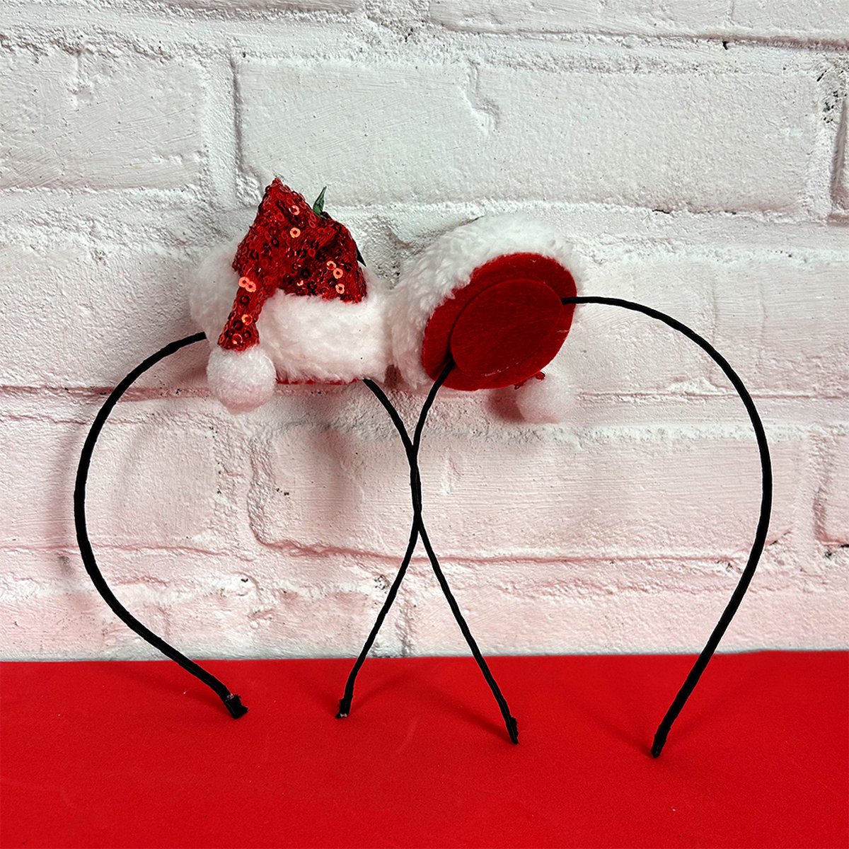 2 x Kerst hoofd versiering - Kerstmuts diadeem