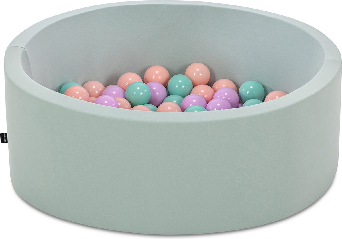   babys - Mint - 150 ballen in de kleuren Mint, Lila en Roze -   baby -  ken -   baby -  