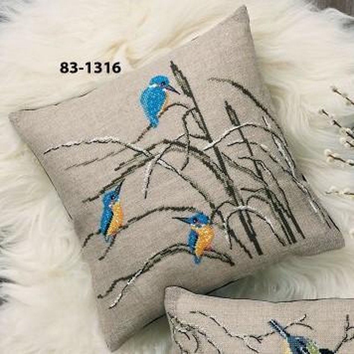 Kussen Ijsvogeltjes borduurpakket - Permin