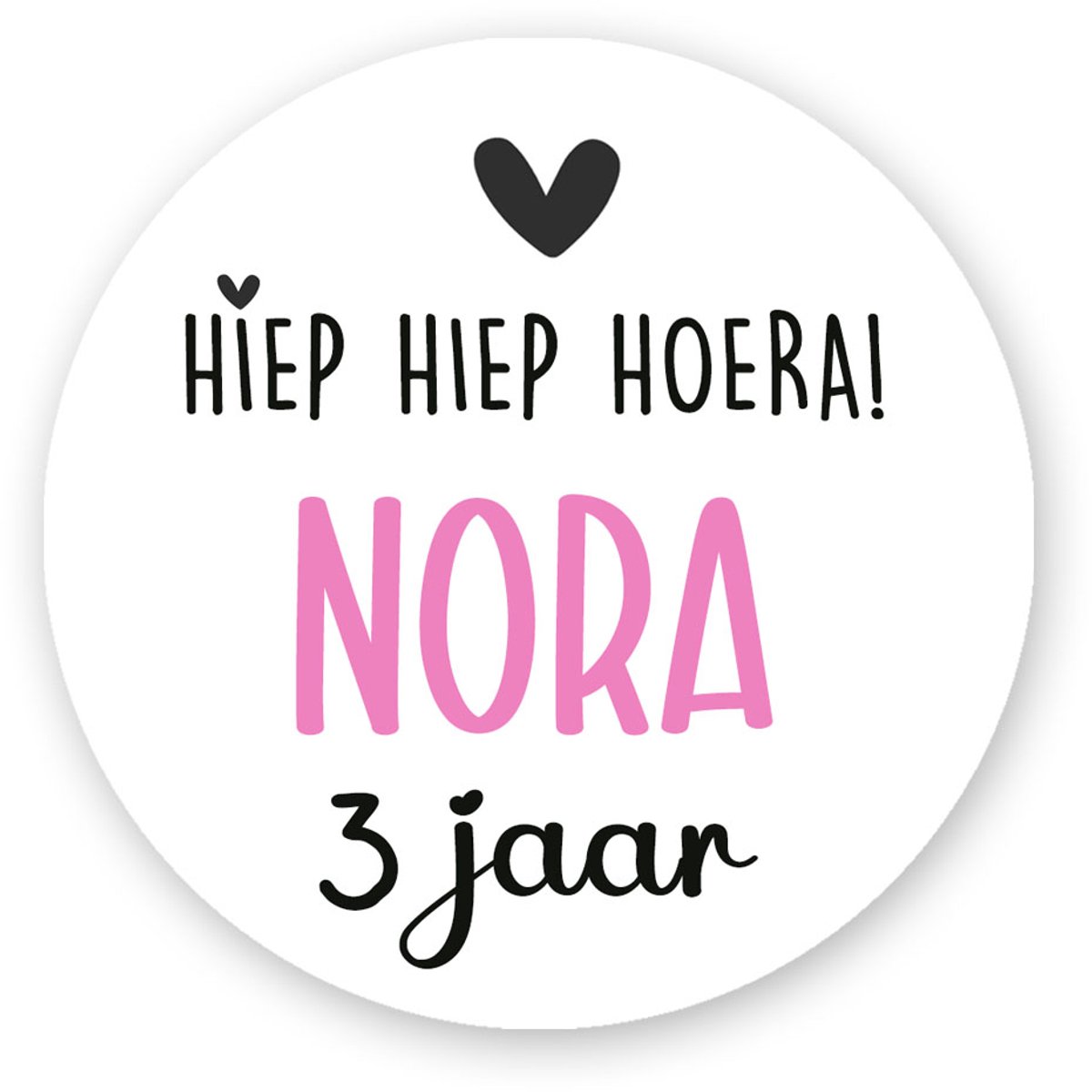 25x Traktatiestickers - HIEP HIEP HOERA - Gepersonaliseerd - Sluitstickers - Kinderfeest Traktatie - traktatiestickers Met Naam en Leeftijd- Uitdeeltraktatie - Traktatiestickers Pimp Studio