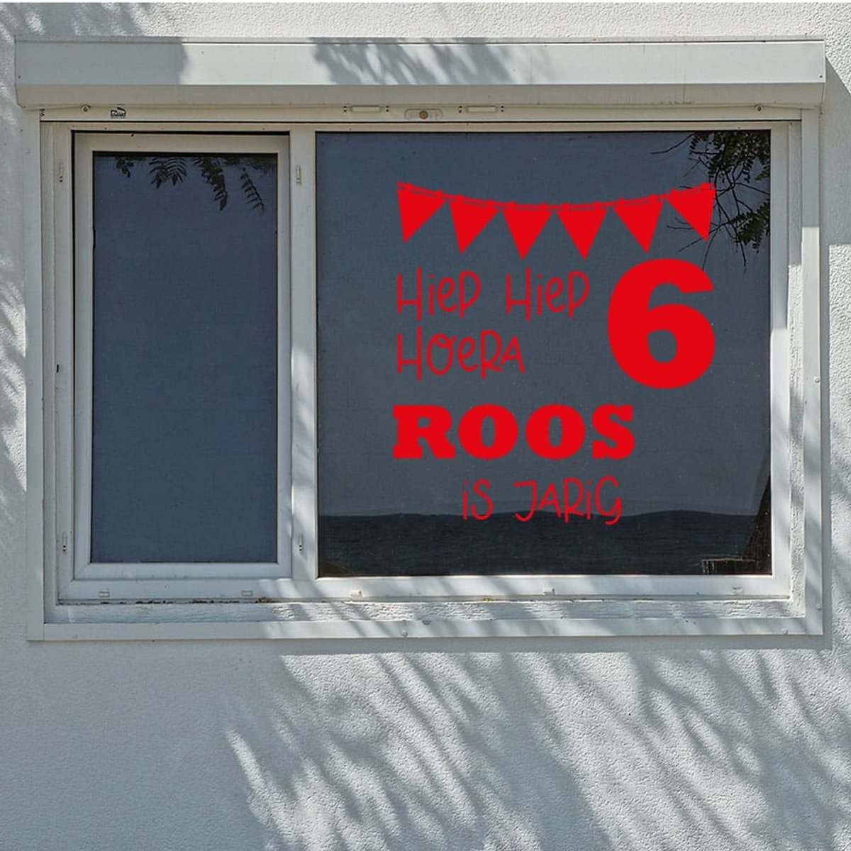 Raamsticker Verjaardag Hiep Hiep Hoera - Rood - 40-x-40-cm 40 x 40 c