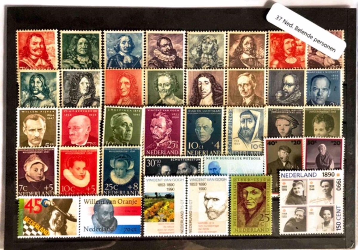 Nederlands postzegelpakket & souvenir. Collectie van 37 verschillende postzegels met Bekende Nederlanders als thema – kan als ansichtkaart in een A5 envelop - authentiek cadeau - kado - kaart - holland - nederland - NL