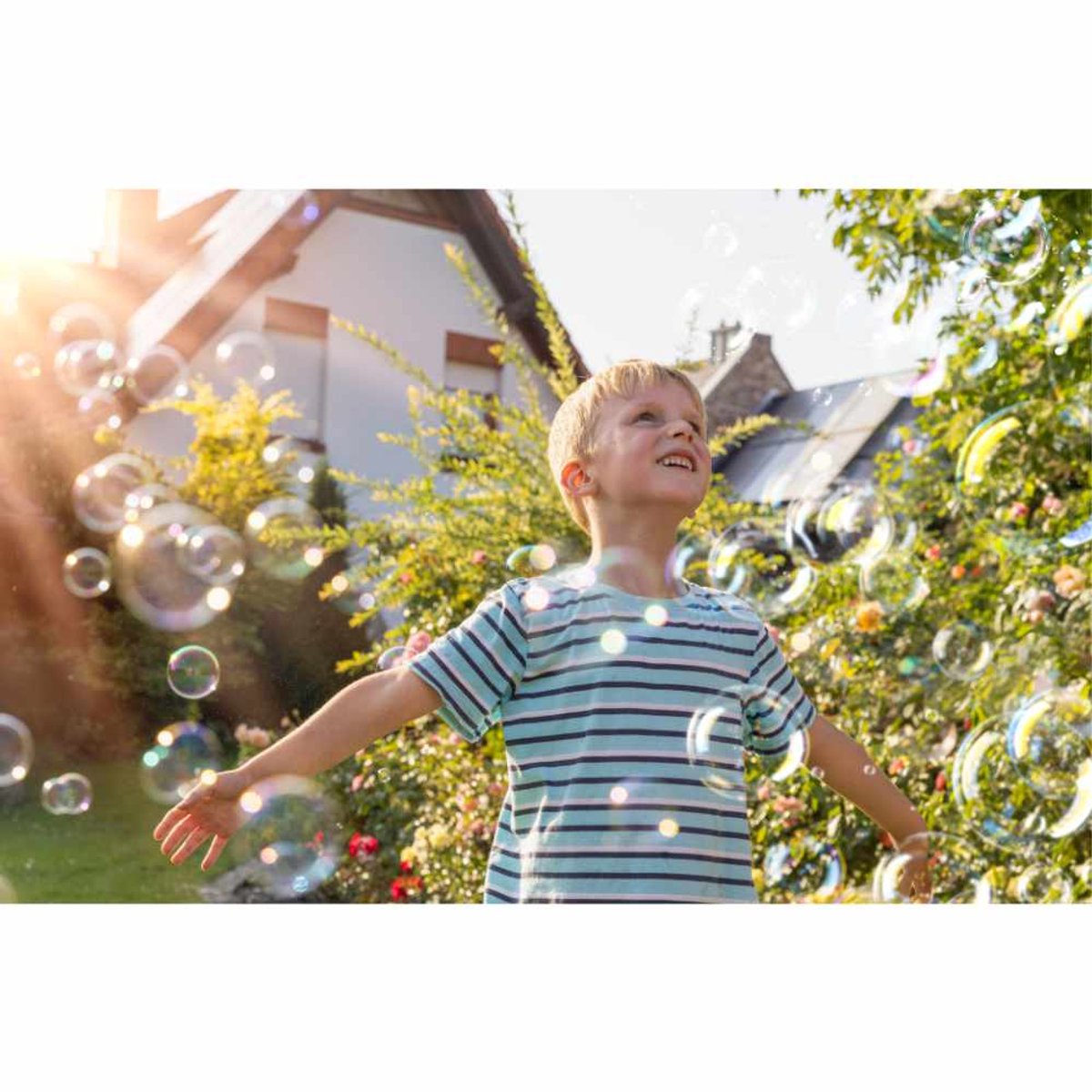    : PEPPA PIG MULTI BUBBLER, met 250ml   vloeistof, in doos, 4+