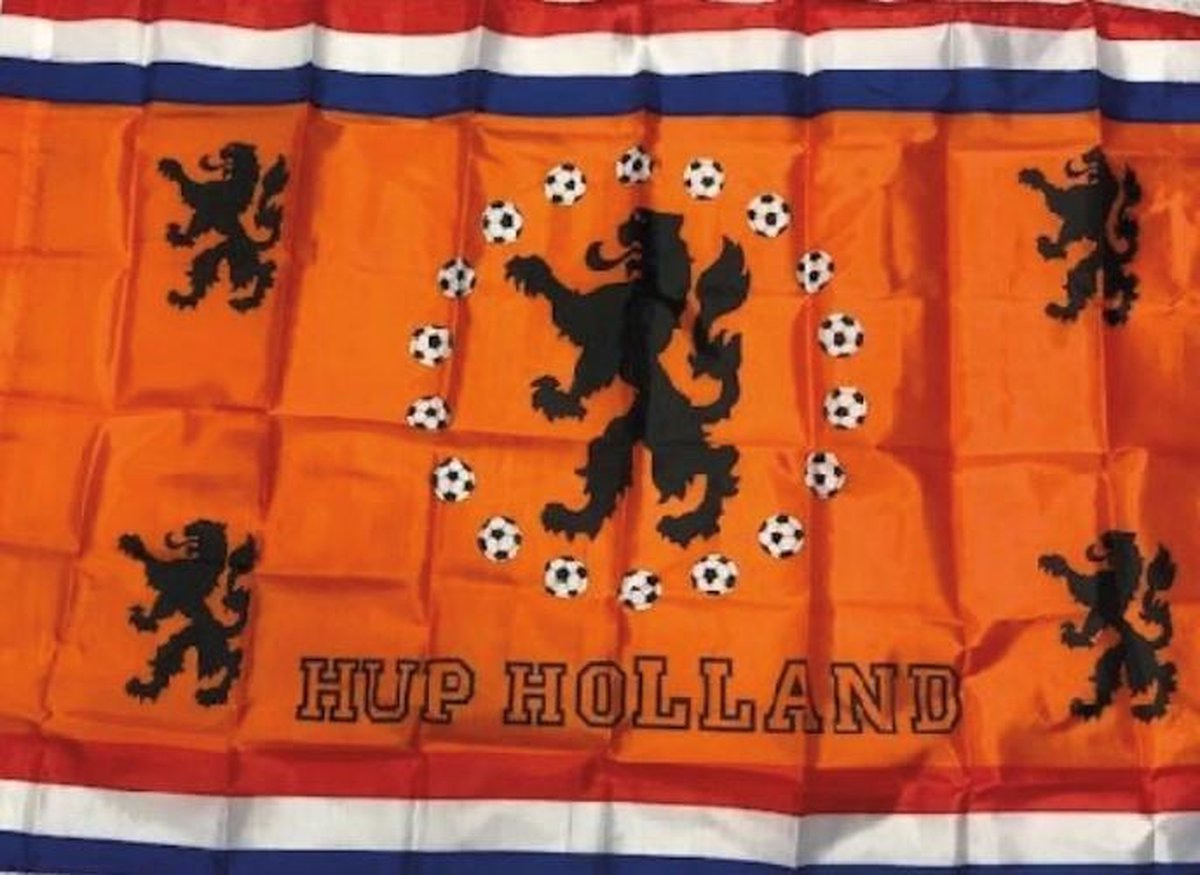 Oranje vlag / Vlag Cape / EK 2020 - EK voetbal 2021 /  oranje feestartikelen / oranje decoratie / 130 x 90cm / oranje versiering