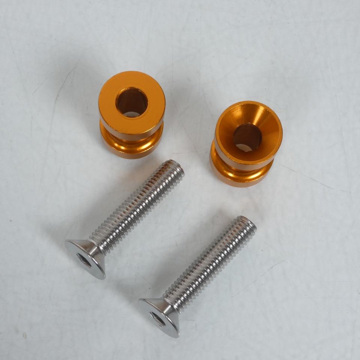 Paar R&G diabolo M8 liften voor Suzuki 1300 Gsx-R Hayabusa motorfiets 2001-2007