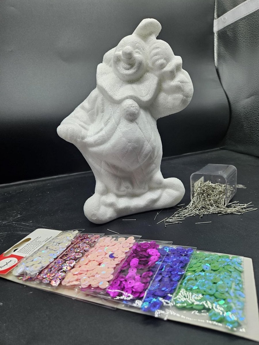 Piepschuim Clown voor te pailletten - volledig pakket - Clown - 20 cm Hoog