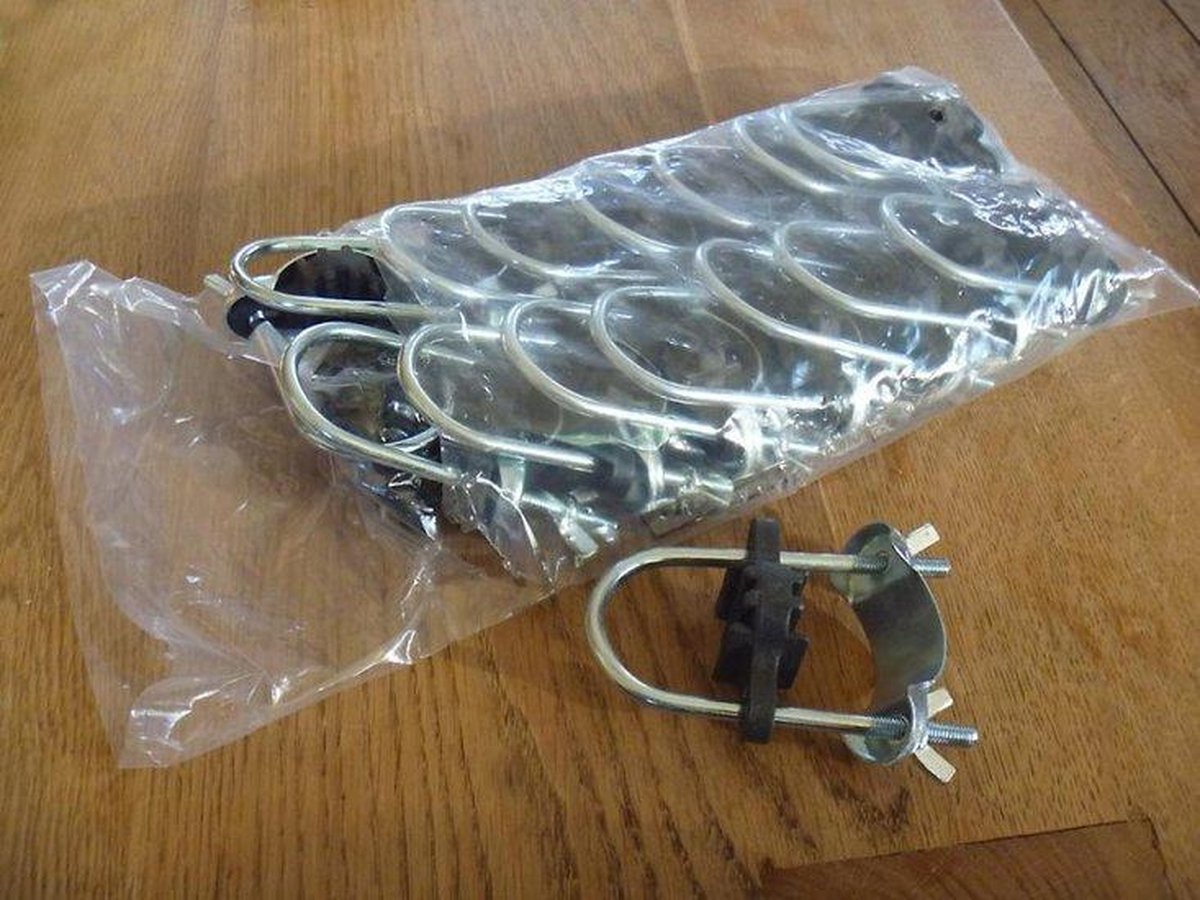 Bevestigingsbeugel voor trampoline veiligheidsnet - set van 8 stuks