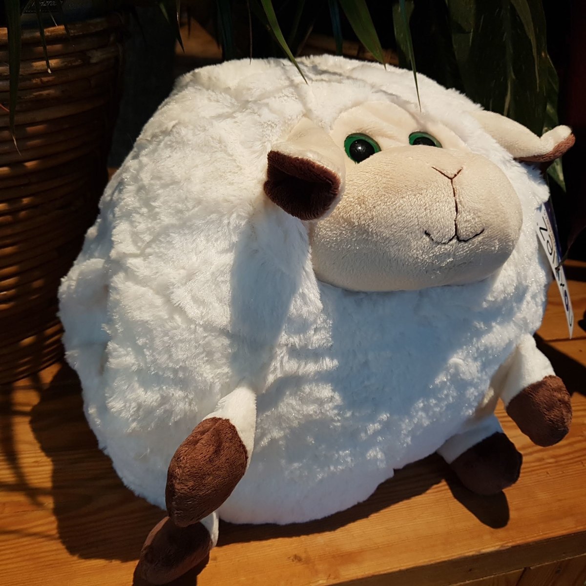 Grote schaap handwarmer knuffel kussen