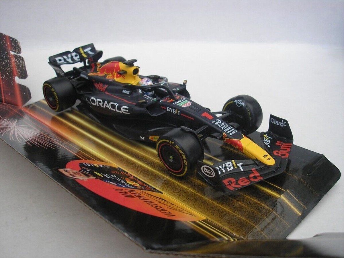 MAX VERSTAPPEN - ORACLE RED BULL RACING RB19 2023 SCHAALMODEL