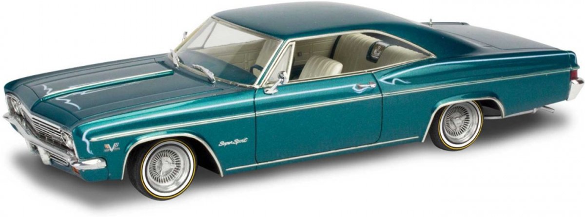   14497 modelbouwkit 1:25 66 Chevrolet Impala SS 396 2n 1