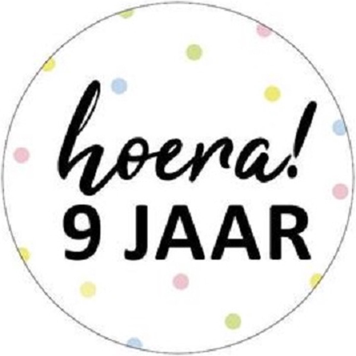 10x Sluitsticker Hoera 9 Jaar RONA DESIGN® - Sluitstickers - 40mm - Jarig - Hoera - Feest - Uitdelen - Sluitzegel - Traktatiesticker - Verjaardag - 9 Jaar - Traktatie - 10 Stuks - Stickers - Cadeausticker - Wensetiket