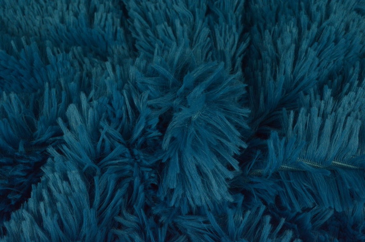 30 meter bont stof - Langharig - Petrol - Pluche stof op rol