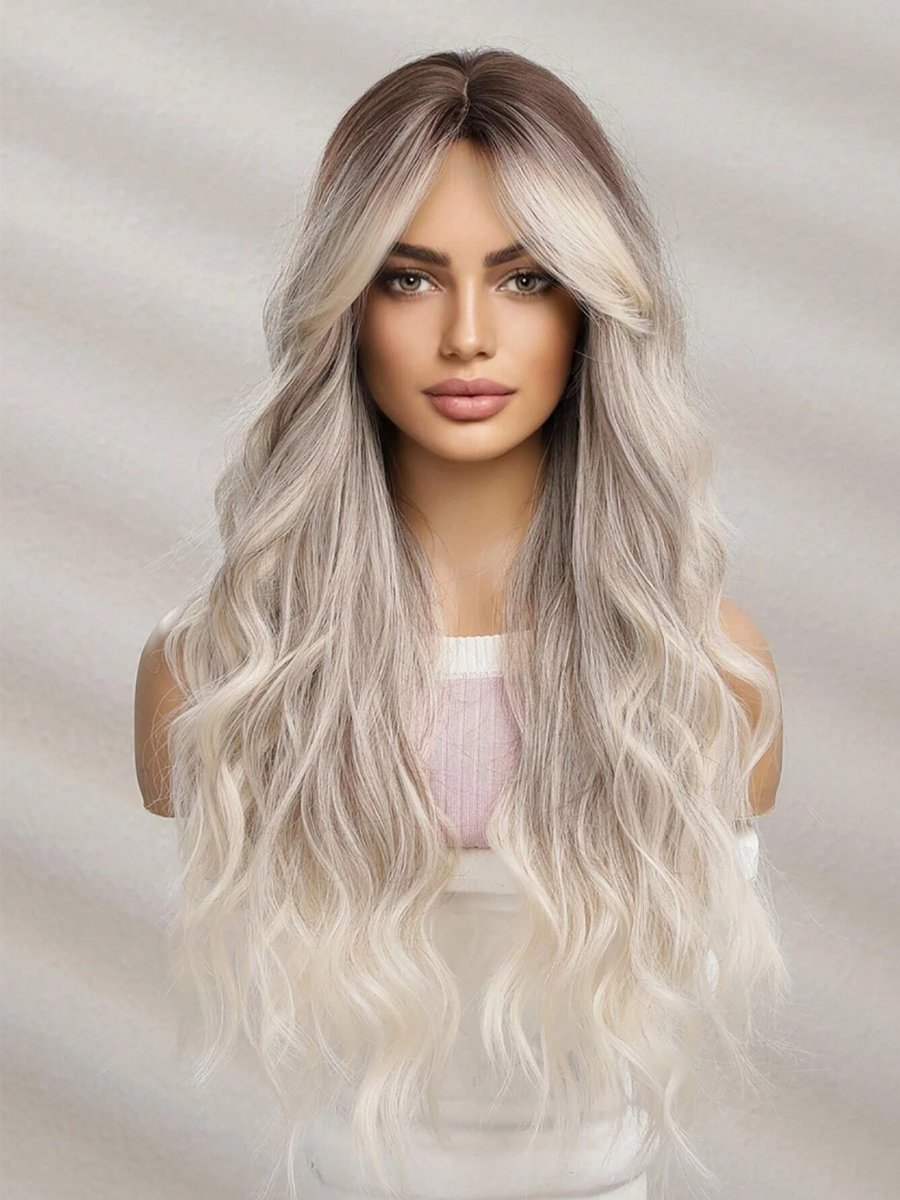 S&E Butterfly Layered Wavy Wig – 26” Bruin met Gouden Highlights