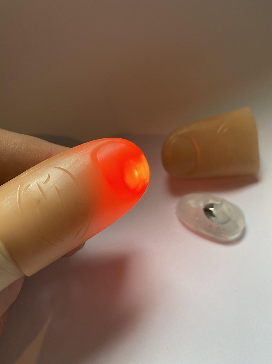 Magic Finger - Magische vinger - Vinger met lampje - finger with light - goochelen
