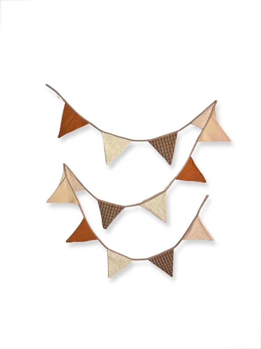 Vlaggenlijn - Feestslinger textiel - Feestversiering - Stoffen slinger - Duurzaam cadeau - Beige